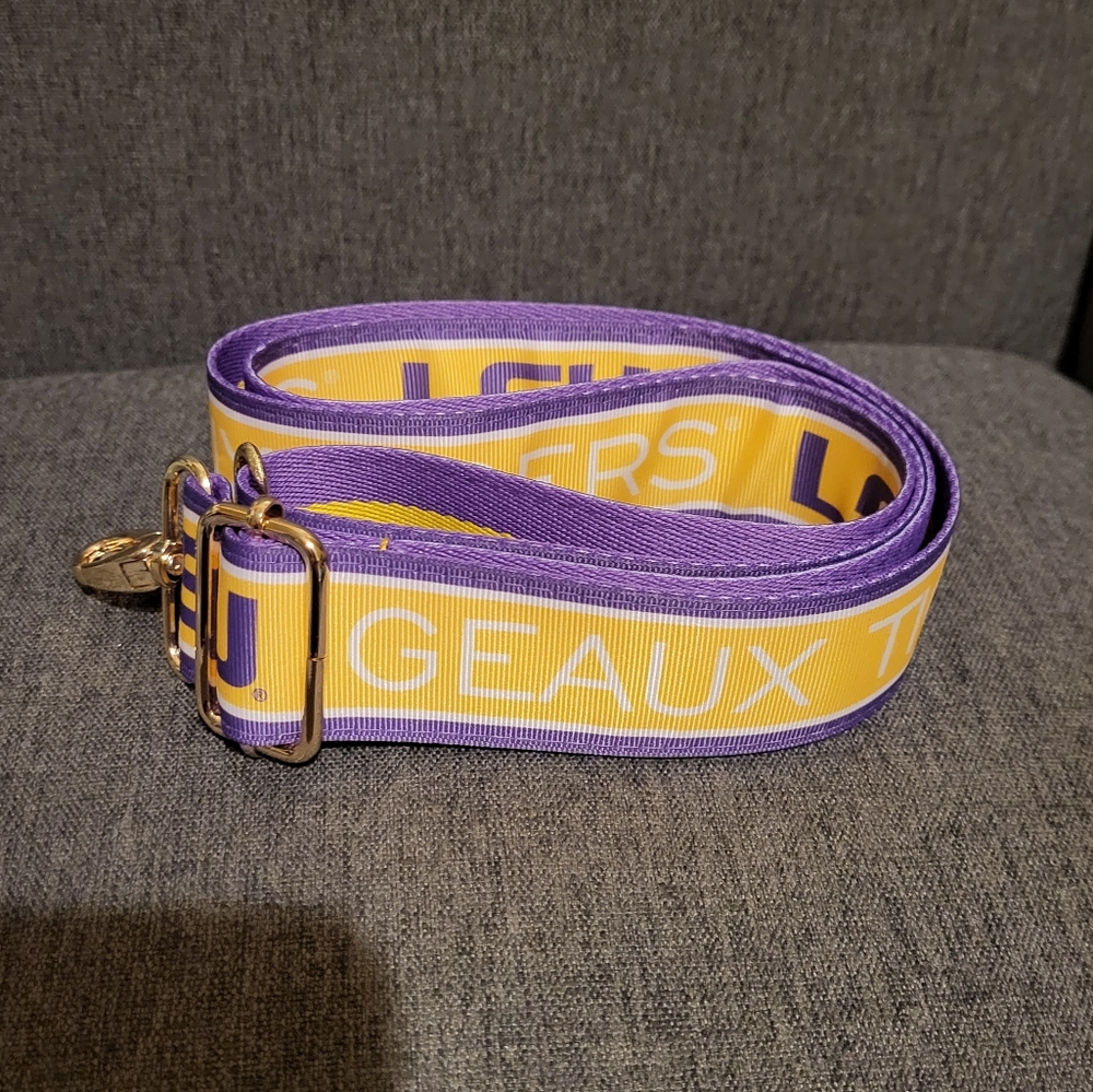 Great condition! LSU bag strap!